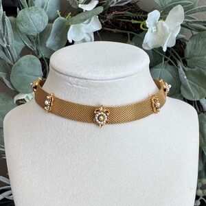 ✨ Vintage Gold-Tone Mesh Necklace with Faux Pearl Stations